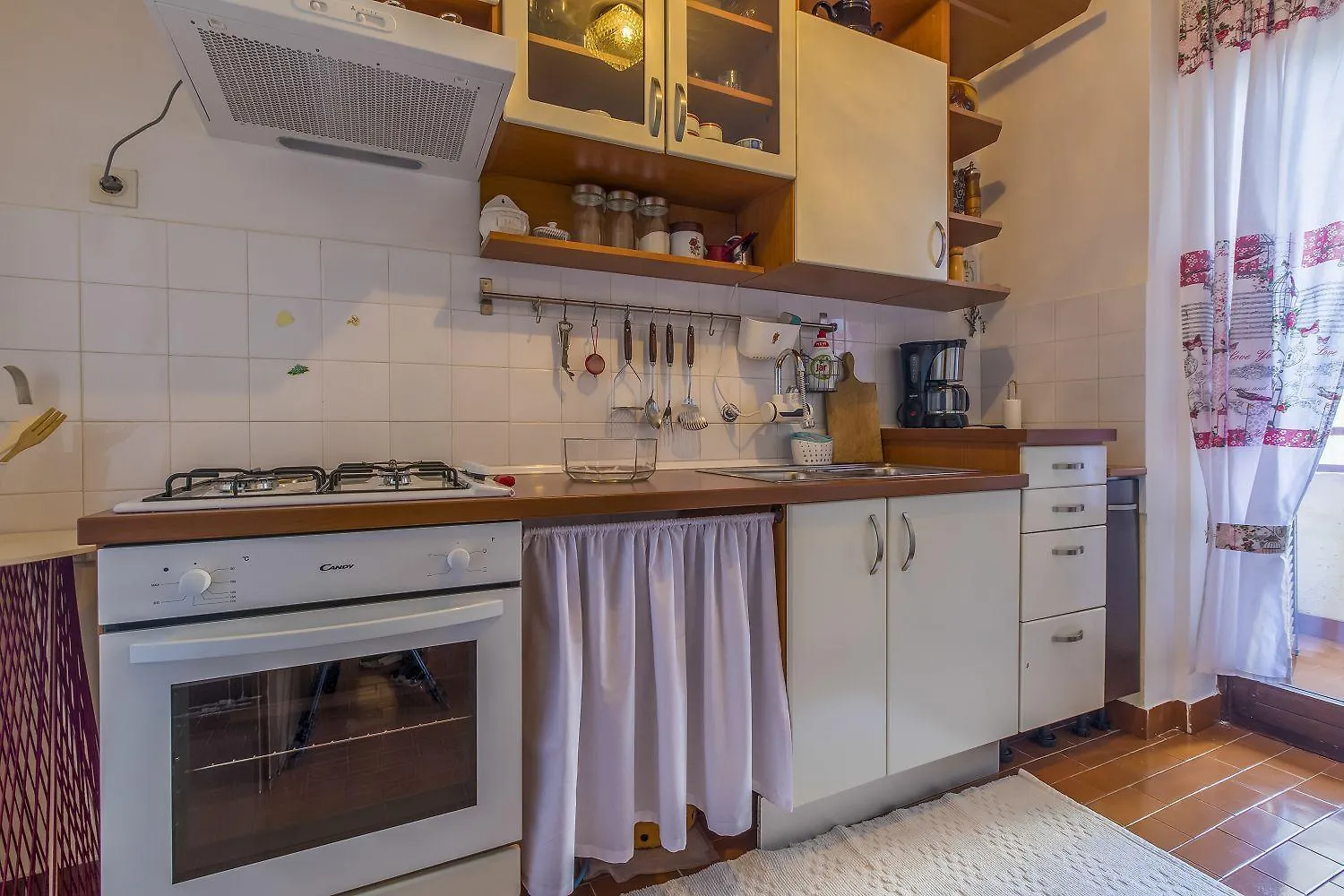 Charmantes Apartment Nur 300 Meter Zum Strand Mit Meerblick, Waschmaschine, Wifi Crikvenica 0*,